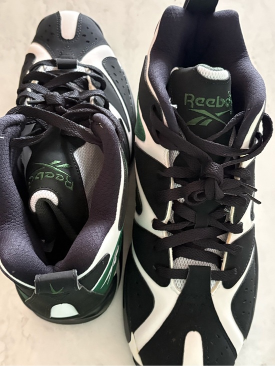 Reebok Men\'s Black White Green Athletic Sneakers Kamikaze 1 New in box main image 4